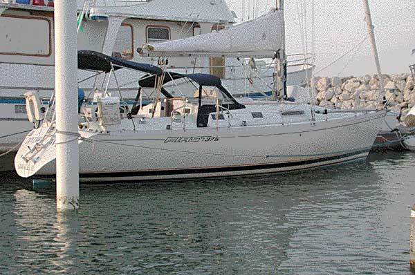 Beneteau 375 at the dock